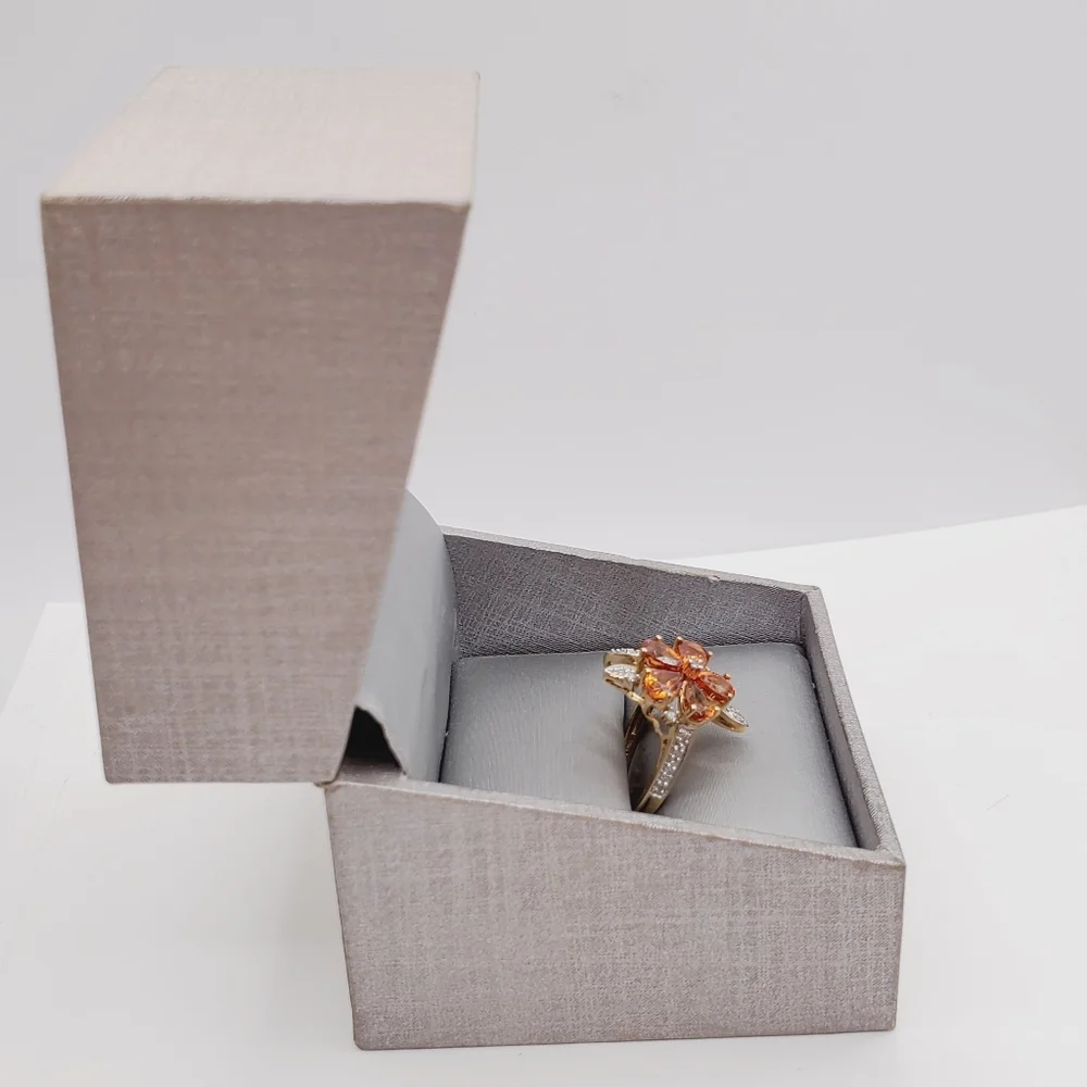 10k Solid Yellow Gold Genuine Spessartite Mandarin Garnet & Diamond Flower Ring